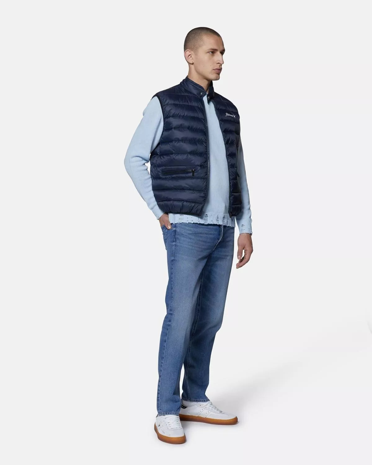Richmond Smanicato Uomo UMP25236PIS8 ARABBE PE 2025 nylon trapuntato con logo stampato 01 BLU